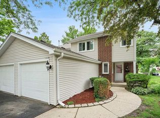 5S028 Firestone Ct, Naperville, IL 60563