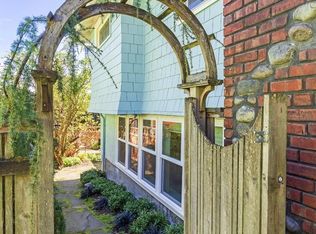 6614 Dayton Ave N #B, Seattle, WA 98103