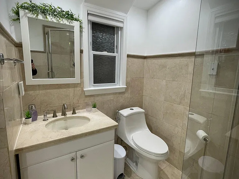 135 W 30th St #3 — Photo 24