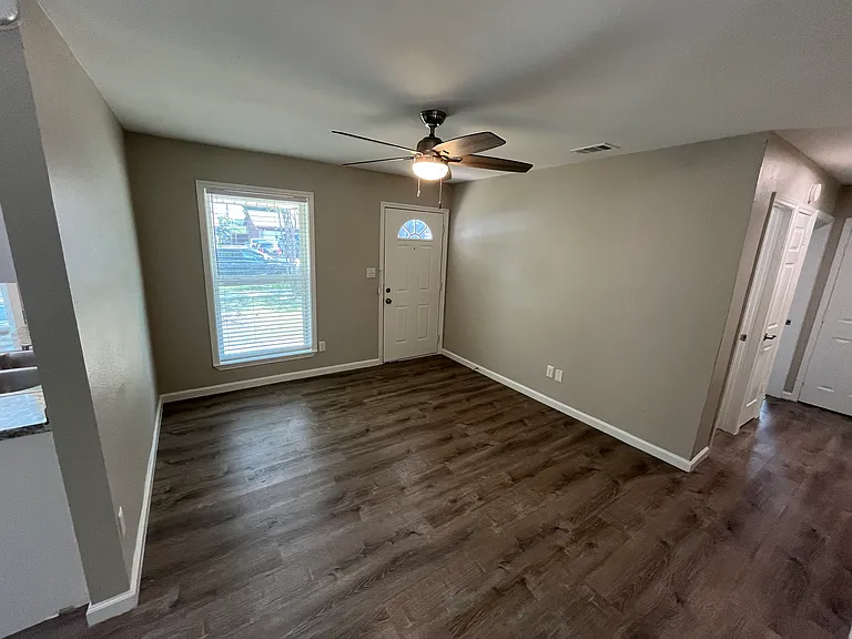 13020 Spring Oaks Dr — Photo 5