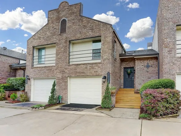 16122 Seahorse Dr, Houston, TX 77062