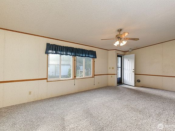 4th image of 4695 Park Acres Drive #13