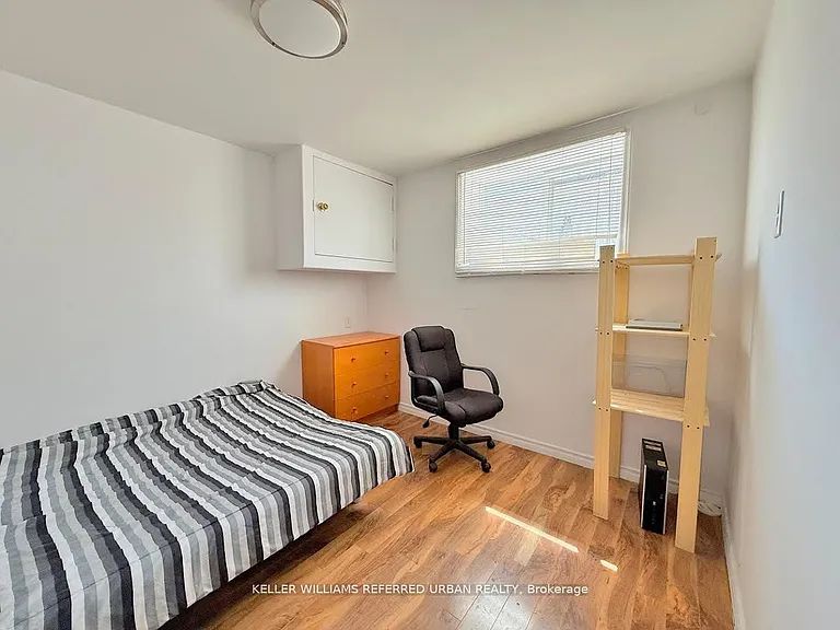 6 Elmhurst Dr #LOWER LEVEL — Photo 6