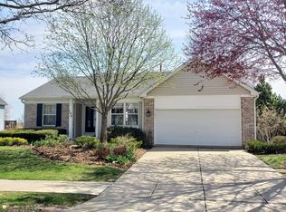 162 Arbor Ave, Sugar Grove, IL 60554