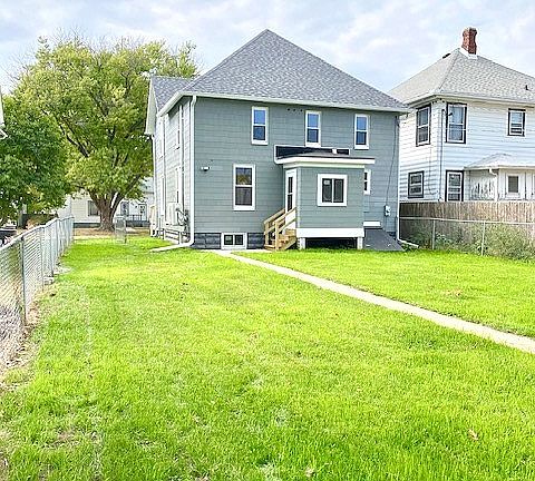 4th image of this home