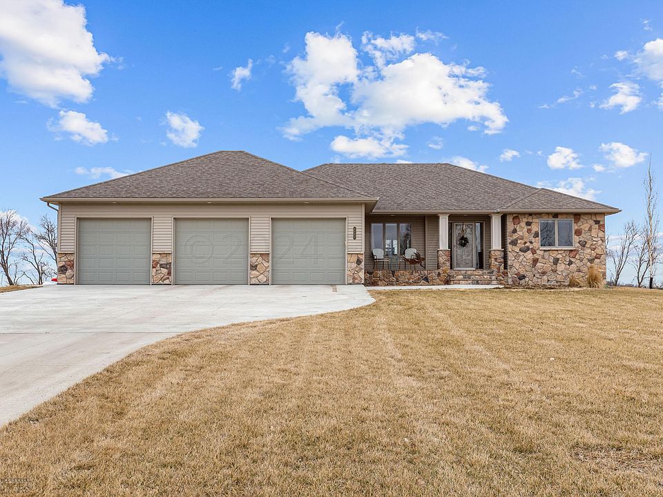 6064 170th Ave SE, Walcott, ND 58077 | Zillow