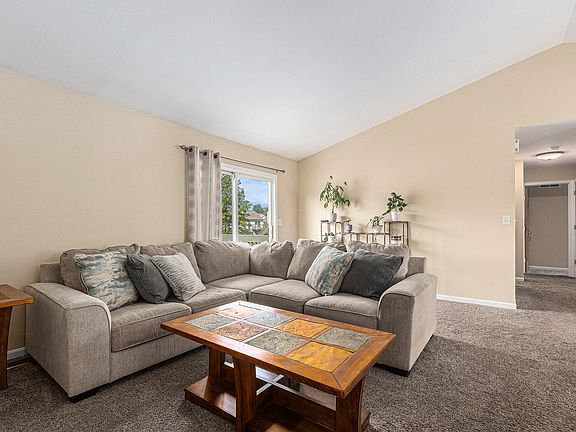 3rd image of 12047 Rachel Ann Dr