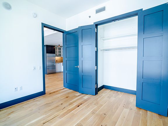 3rd image of 10 Montieth St APT 451