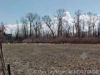 2nd image of 950 N Frontage Rd #3