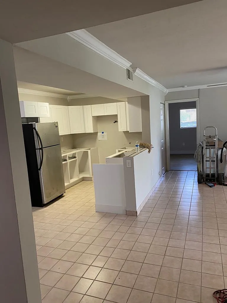 2 bed, 2.0 bath, 1016 sqft, $2,300 — Photo 1