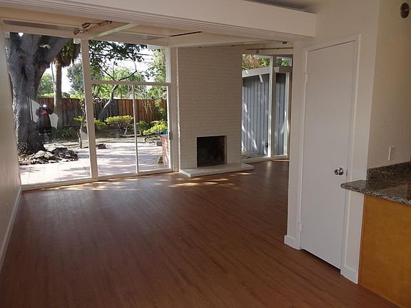 4th image of 3782 Redwood Cir