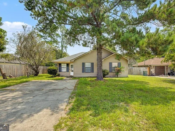 916 Wrenwood Ln, Hinesville, GA 31313