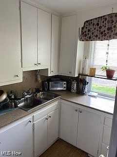 3rd image of 1331 Hillcrest Dr