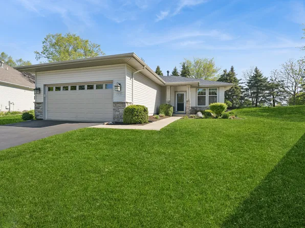 13232 Indiana Ct, Huntley, IL 60142
