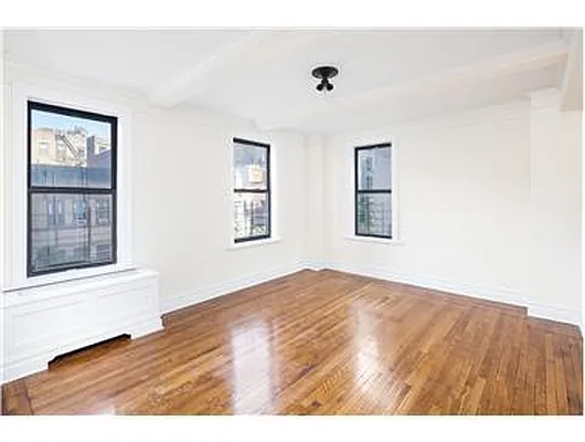 Rented by Douglas Elliman | media 25