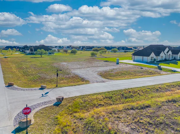 12412 Bella Italia Dr, Fort Worth, TX 76126