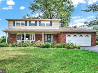 505 Ardmore Ln, York, PA 17402