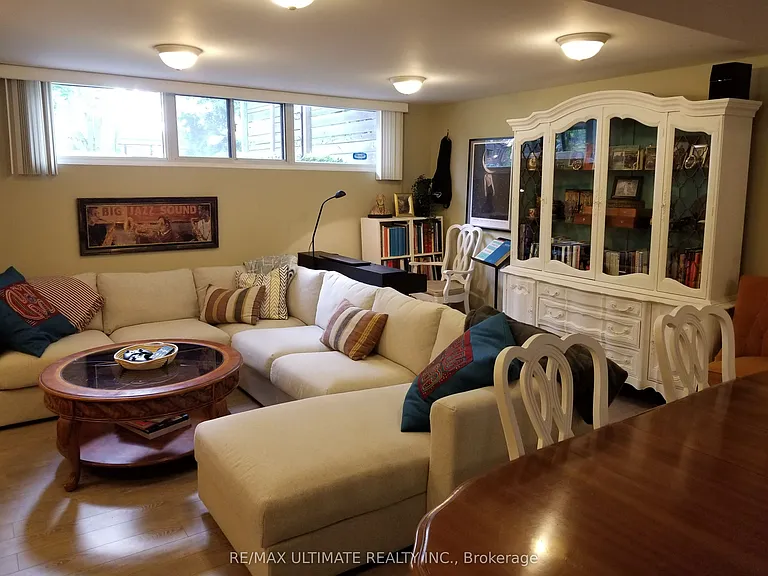81 Amesbury Dr #BASEMENT — Photo 4