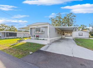 39020 Hillcrest Dr, Zephyrhills, FL 33542