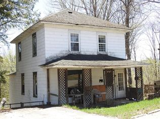 12 Park St, Tupper Lake, NY 12986