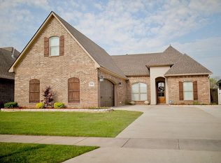5006 Longstreet Pl, Bossier City, LA 71112