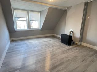 78 West St APT 3R, Worcester, MA 01609