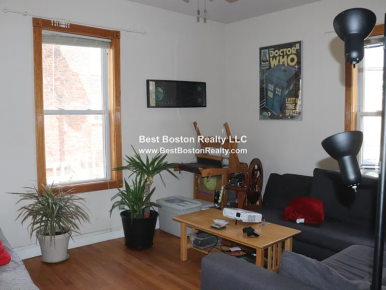 350 Allston St #1 — Photo 3