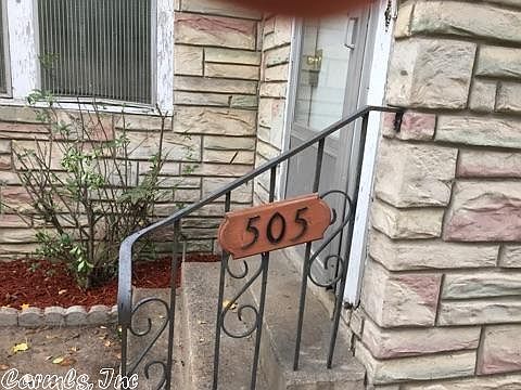 3rd image of 505 E 5th St