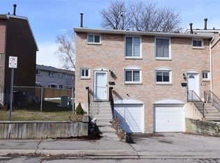 120 Quigley Rd #72, Hamilton, ON L8K6L4