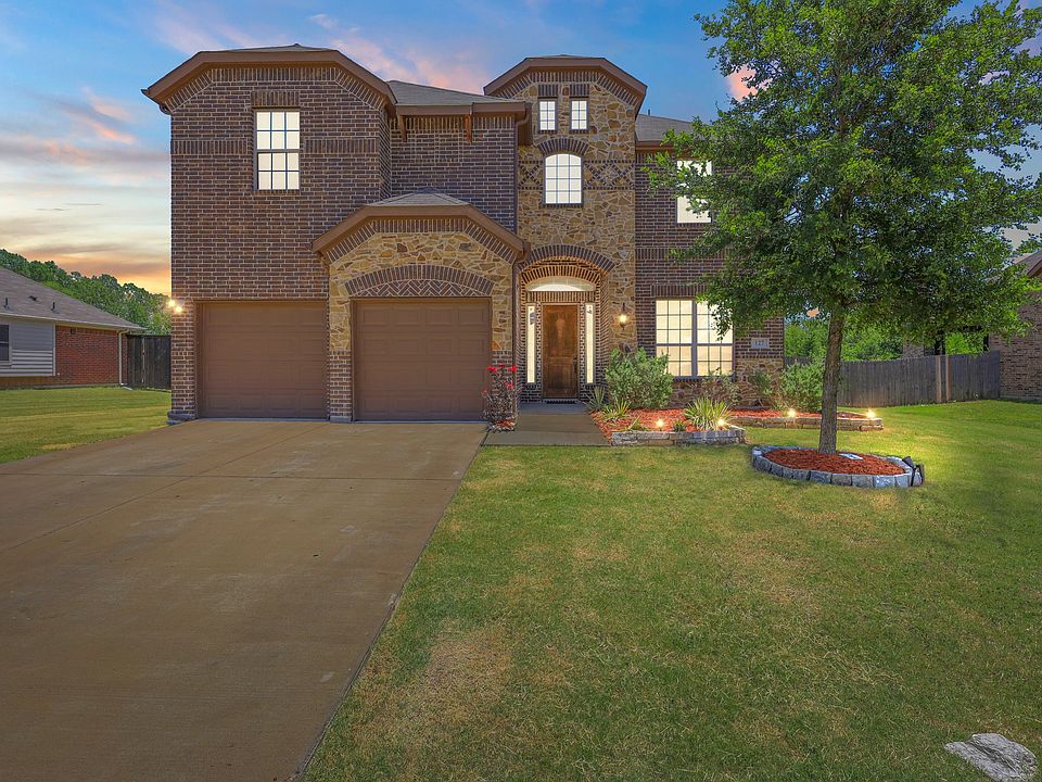 1st image of 127 Fieldview Dr