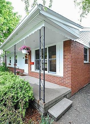 3rd image of 2935 Brandywine Dr