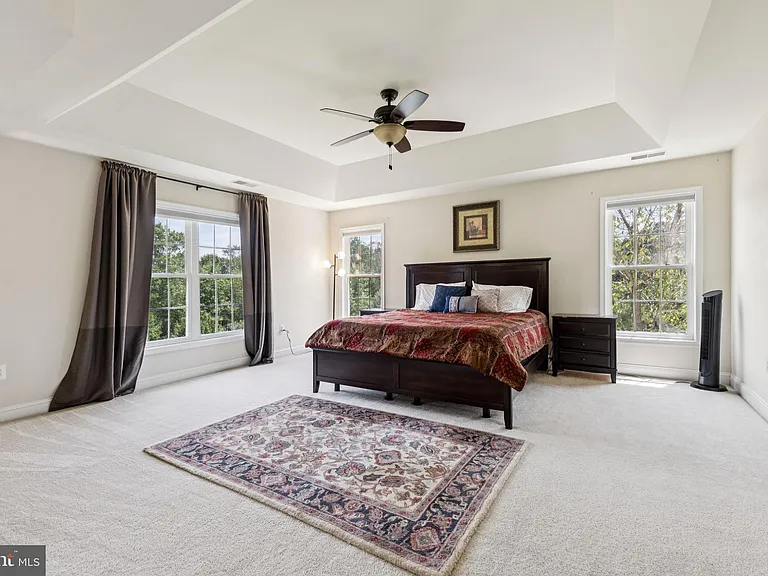 26368 Strathaven Ct — Photo 15