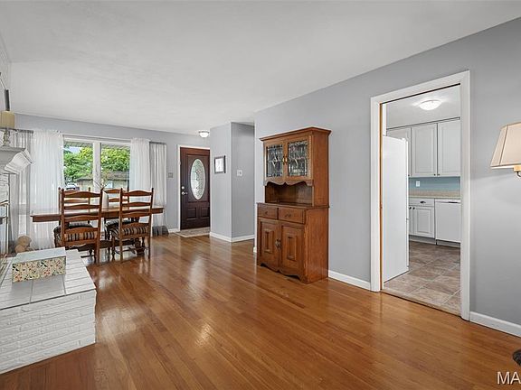 4th image of 10562 Twilight Dr