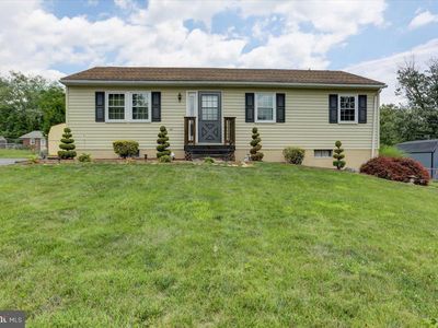 904 Fox Meadow Rd, Chambersburg, PA, 17202