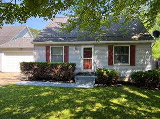 5711 Piper Ave, Lansing, MI 48911