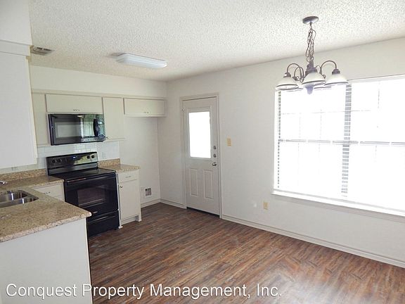 5th image of 10088 Wooded Way