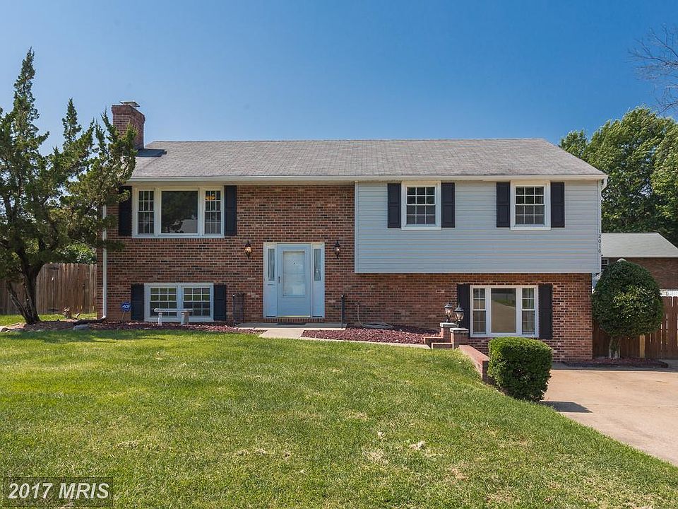 1st image of 12016 Branchwater St