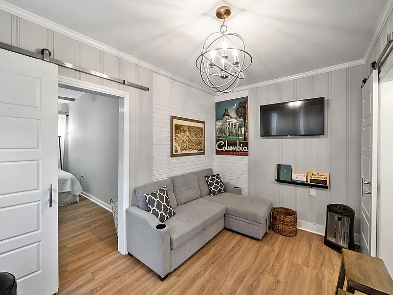 4003 Devine St #2 — Photo 4