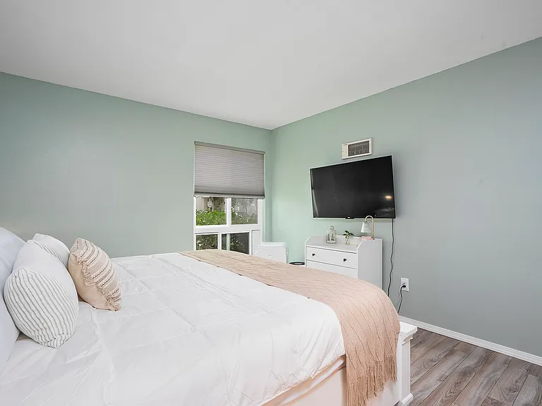 520 Sandalwood Pl #7 — Photo 26