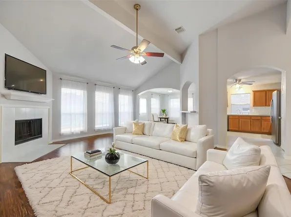3309 Keithwood Cir E, Pearland, TX 77584