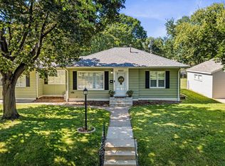 4927 Upton Ave N, Minneapolis, MN 55430