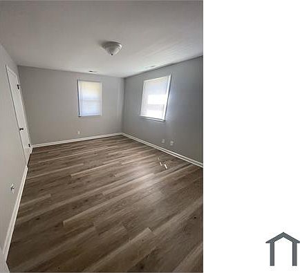 1st image of 512 Saint Luke St