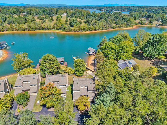 3rd image of 291 Waterside Dr #G-2