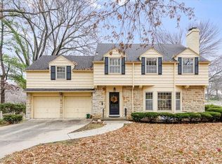 6455 Overbrook Rd, Mission Hills, KS 66208