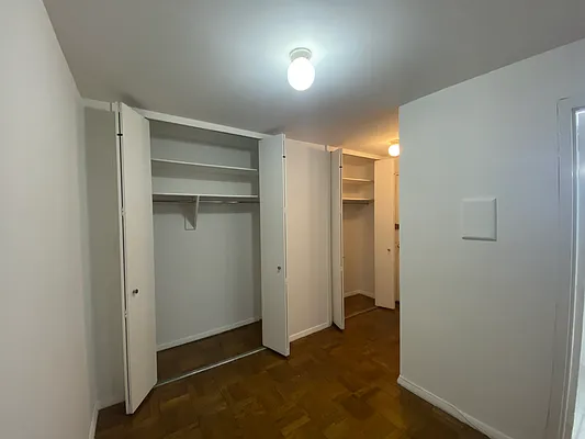 Rented by Compass | media 13