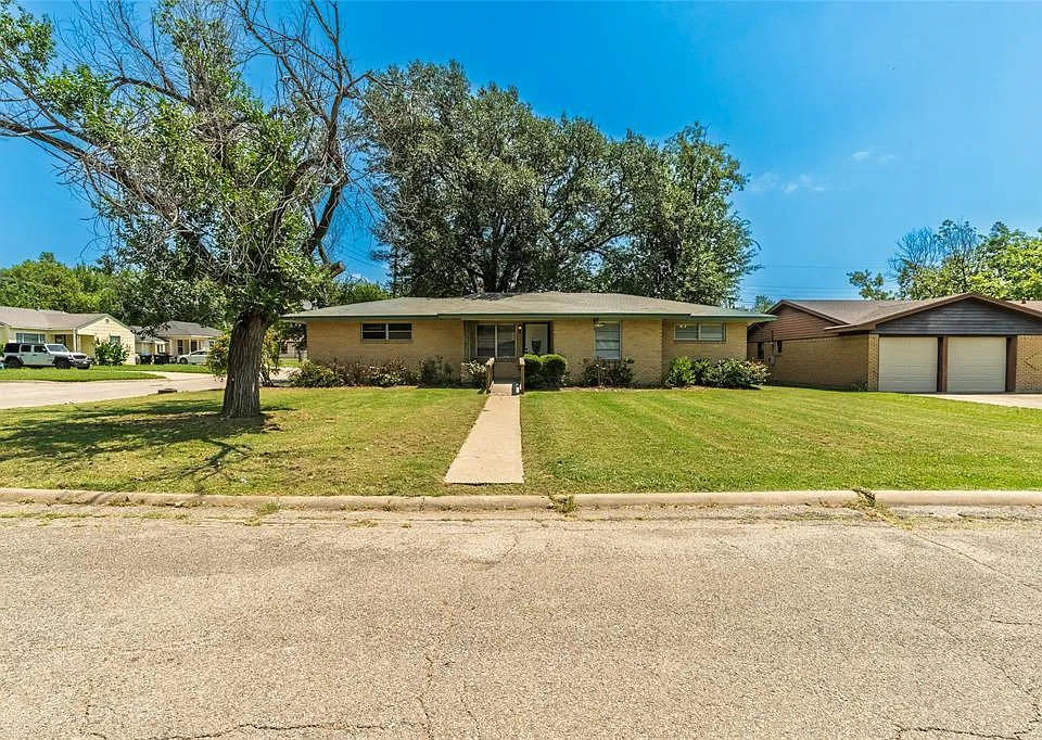 4001 Western Cir