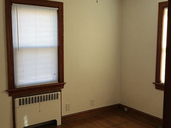4th image of 9640 Sherwood Pl APT 1