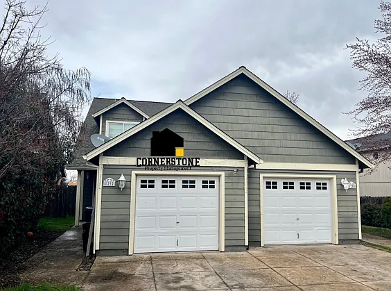 1292 Clearsprings Dr