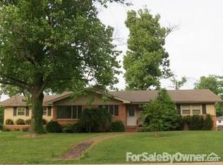 1338 Charleston Dr, Paducah, KY 42001