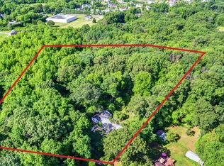 20 Boyce Ln, Farmingdale, NJ 07727